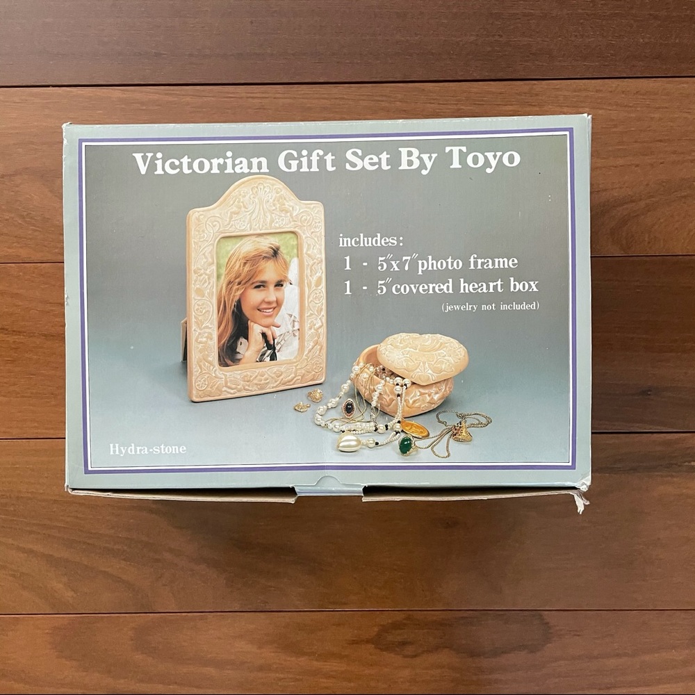 Victorian Gift Set by Toyo Hydra-stone *NIB**NWT**